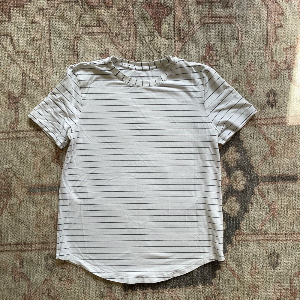 Lululemon Love Crewneck T-Shirt black/white stripe